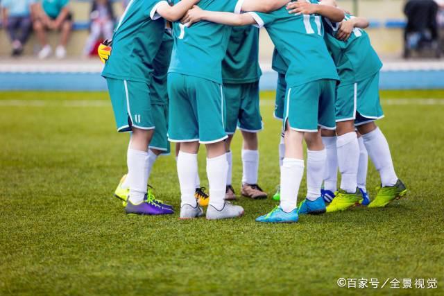 詹姆斯谈艺术爱好与引领切尔西争冠目标